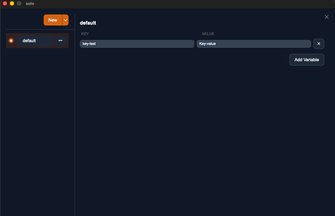 Vista dell'Environment Manager con una lista di ambienti a sinistra e una griglia di chiavi e valori a destra.